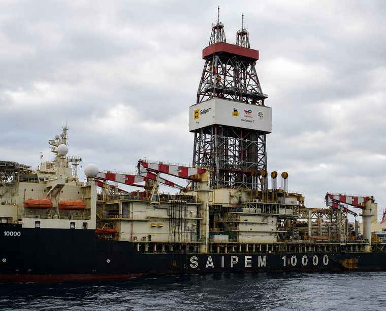Plovilo Saipem 10000 na morju